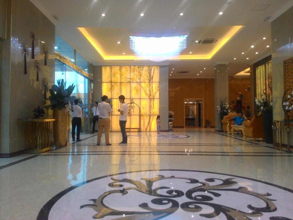 Apollo Hotel Yangon Luaran gambar