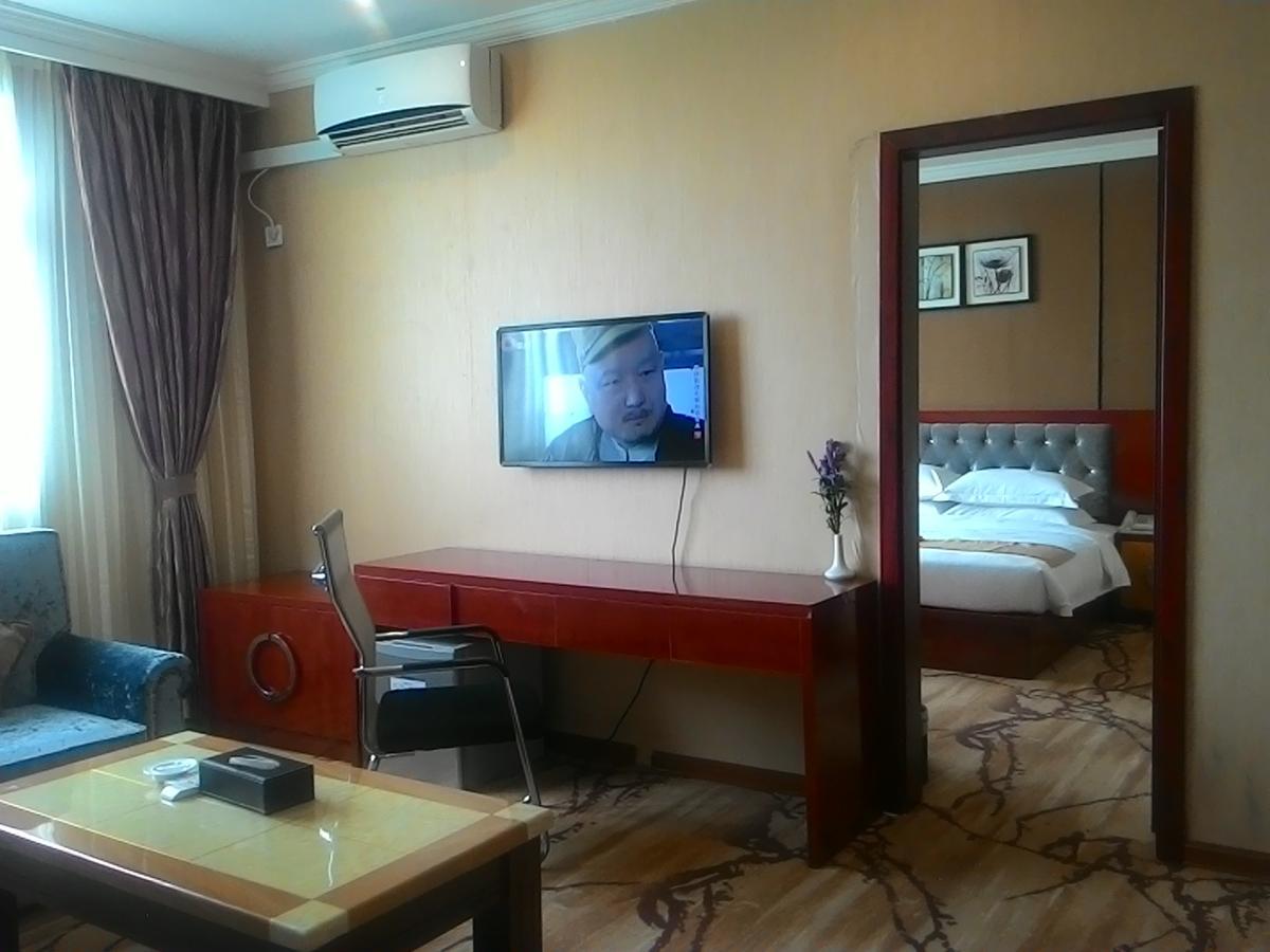Apollo Hotel Yangon Luaran gambar