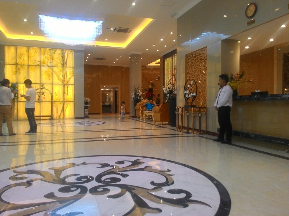 Apollo Hotel Yangon Luaran gambar