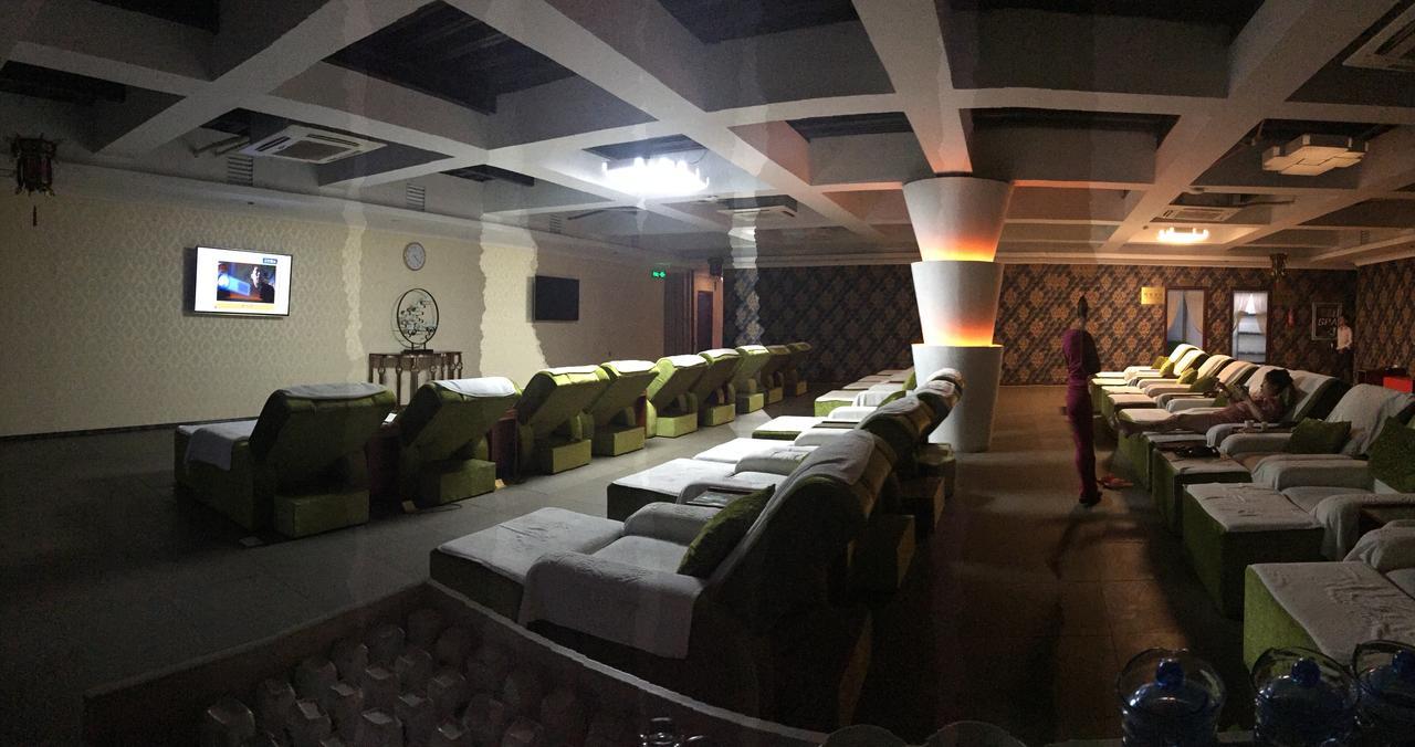 Apollo Hotel Yangon Luaran gambar